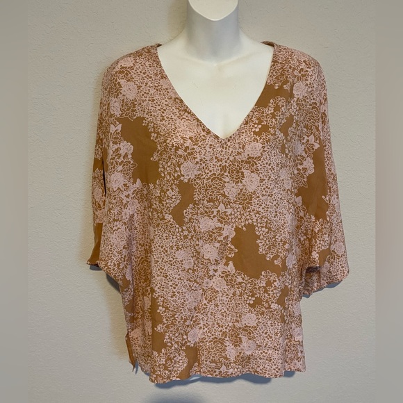 Floral Print Oversized V Neck Blouse SZ Small - Picture 6 of 9
